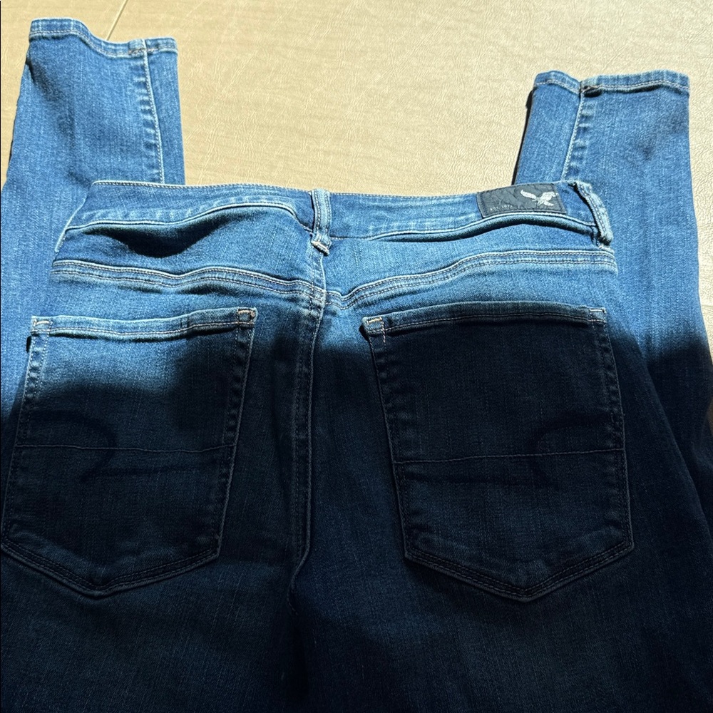 American Eagle Outfitters Hi-Rise Jegging, Super Stretch Size 6